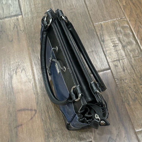 Miche Purse - Picture 3 of 10